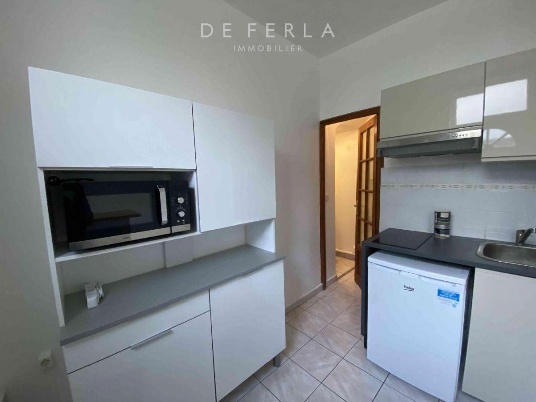 Vente Appartement à Paris Buttes-Chaumont 19e arrondissement 1 pièce