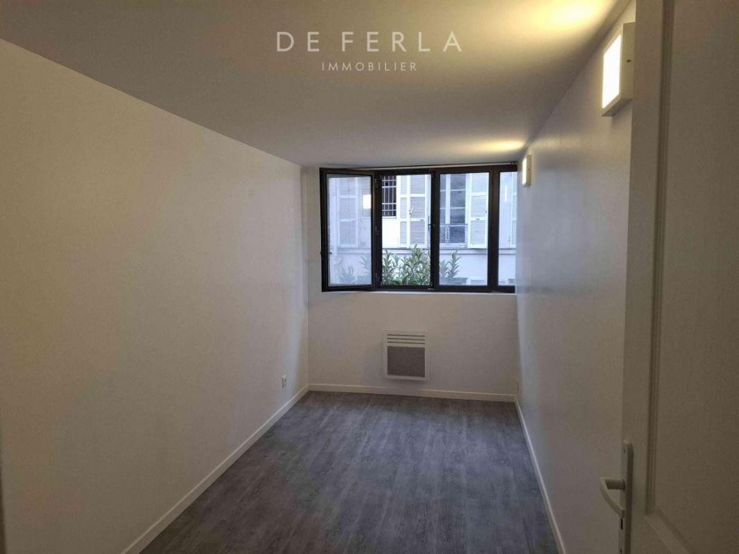 Vente Appartement à Paris Ménilmontant 20e arrondissement 3 pièces