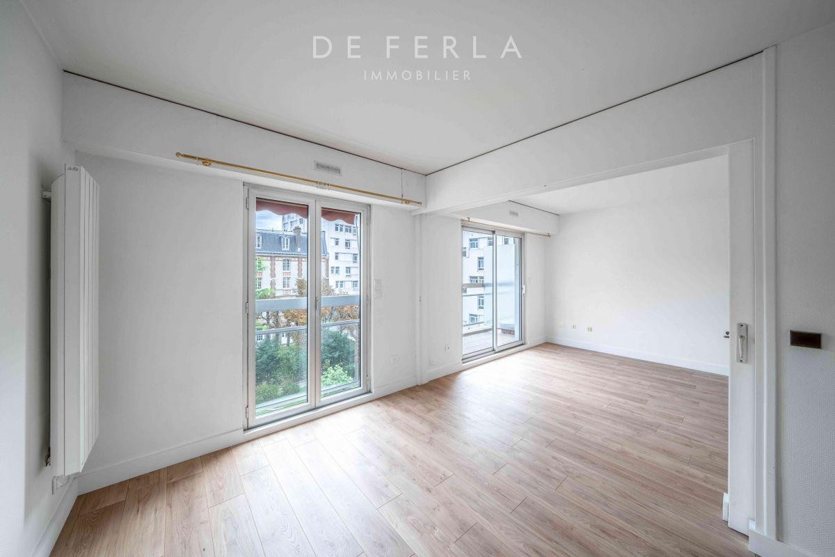 Vente Appartement à Paris Vaugirard 15e arrondissement 2 pièces