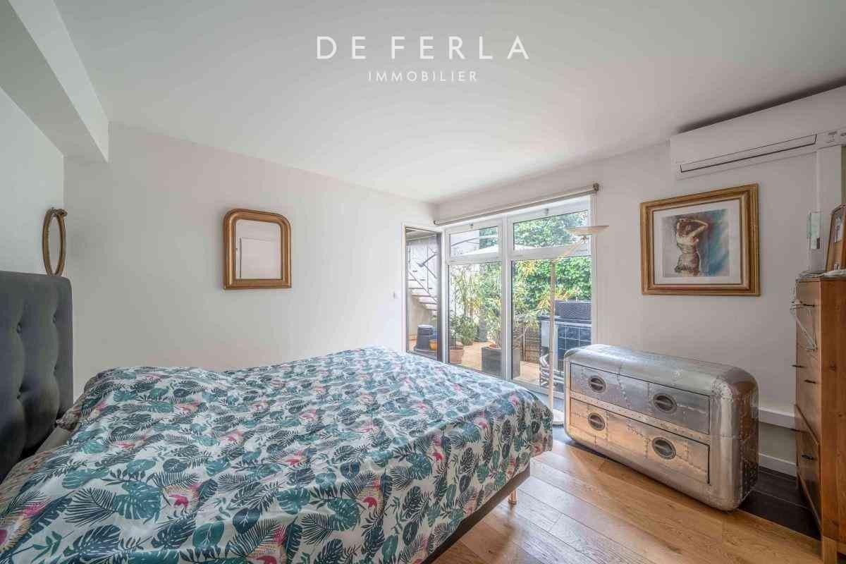 Vente Appartement à Paris Buttes-Chaumont 19e arrondissement 9 pièces