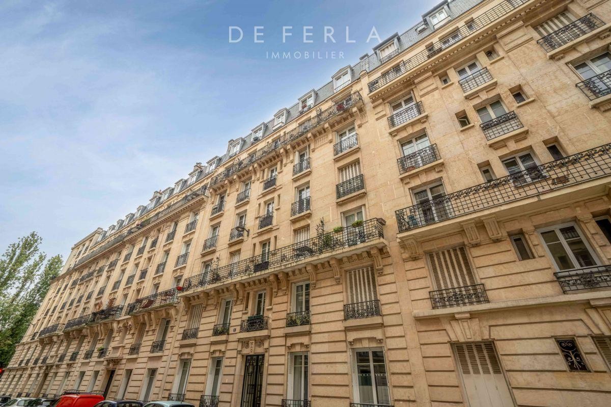 Vente Appartement à Paris Vaugirard 15e arrondissement 2 pièces