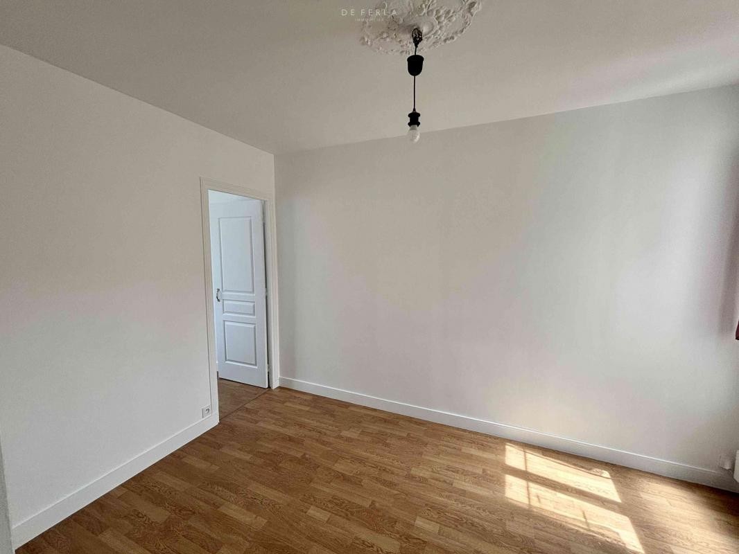 Vente Appartement à Paris Vaugirard 15e arrondissement 2 pièces