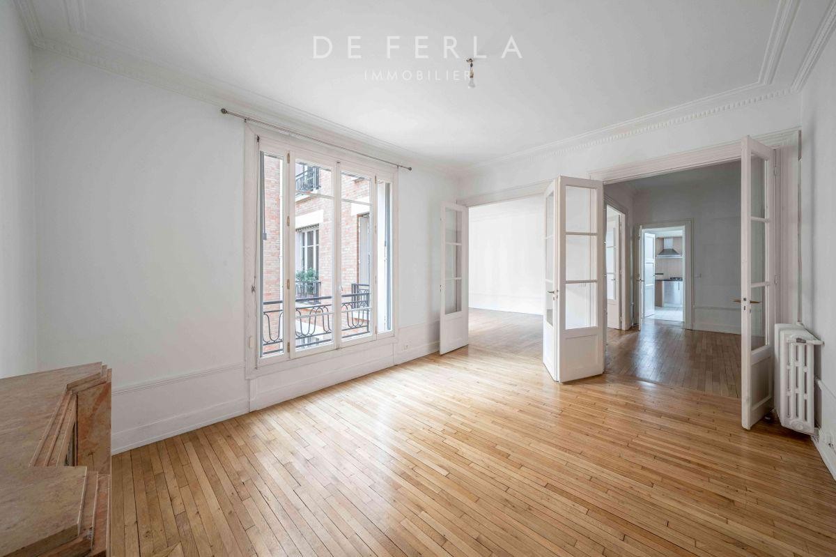 Vente Appartement à Paris Vaugirard 15e arrondissement 7 pièces