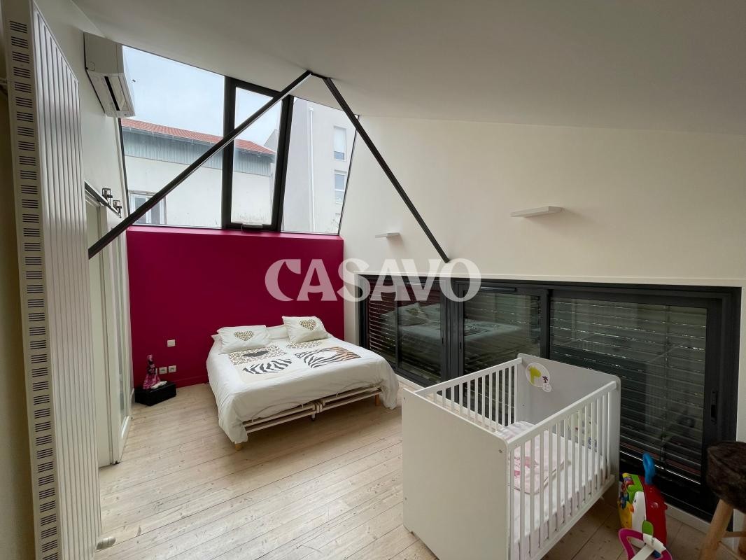 Vente Appartement à Lyon 8e arrondissement 6 pièces