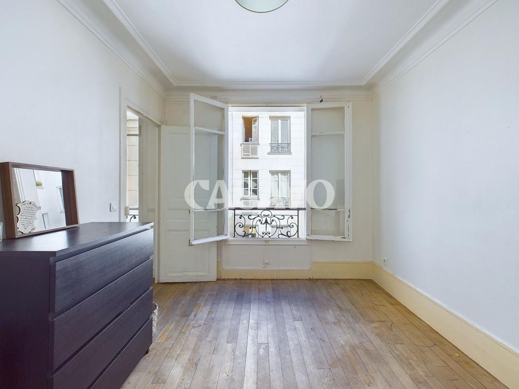 Vente Appartement à Paris Butte-Montmartre 18e arrondissement 2 pièces