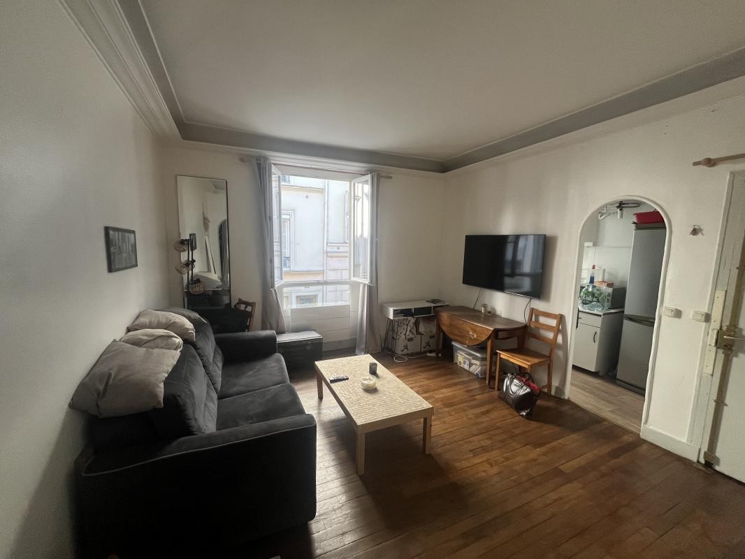 Vente Appartement à Paris Butte-Montmartre 18e arrondissement 3 pièces