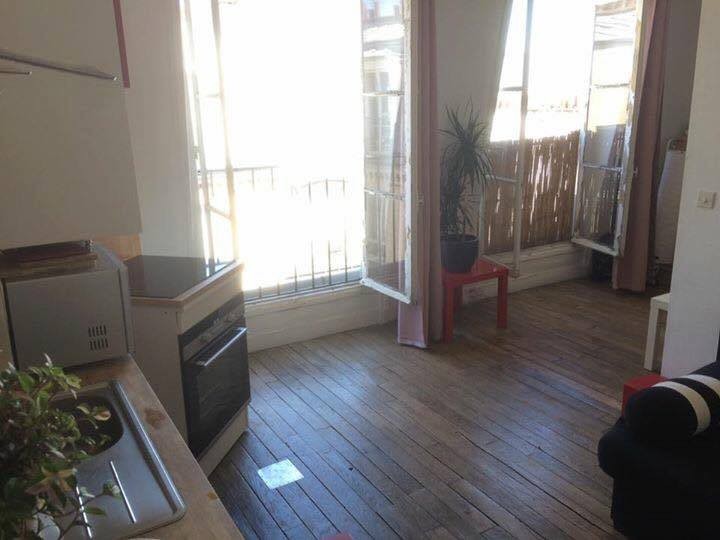 Location Appartement à Paris Ménilmontant 20e arrondissement 2 pièces