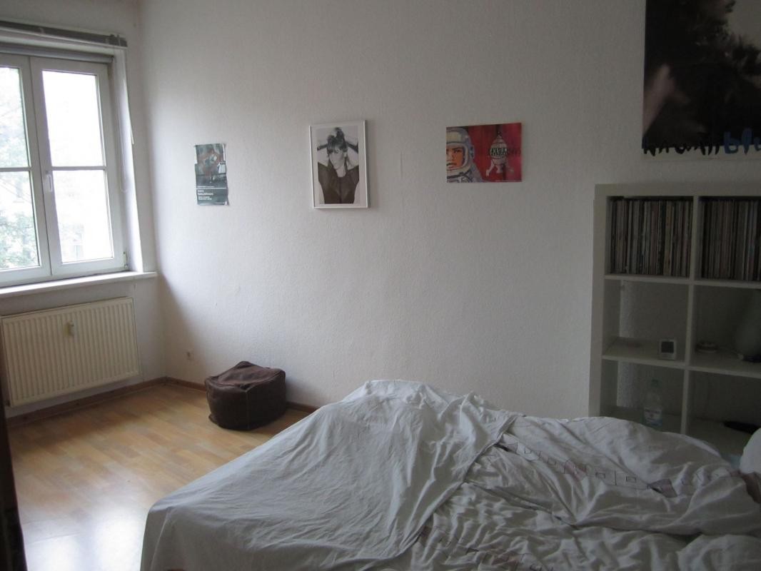 Location Appartement à Paris Entrepôt 10e arrondissement 2 pièces