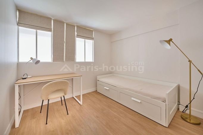 Location Appartement à Paris Vaugirard 15e arrondissement 3 pièces