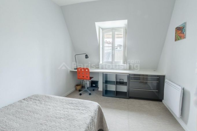 Location Appartement à Paris Palais-Bourbon 7e arrondissement 2 pièces