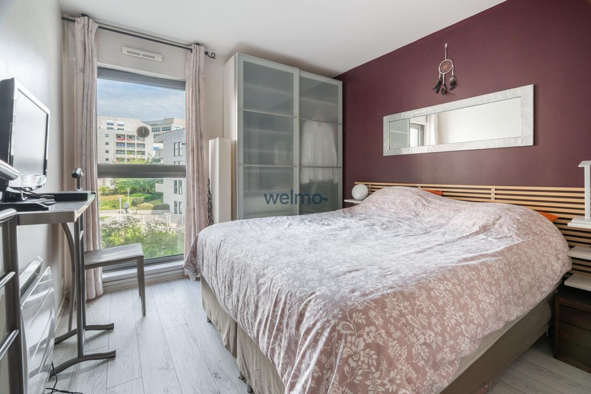 Vente Appartement à Paris Ménilmontant 20e arrondissement 5 pièces