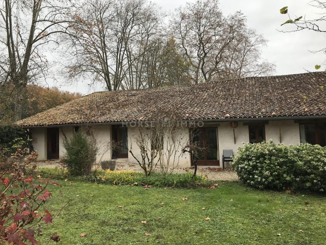 Vente Maison à Saint-Michel-de-Montaigne 25 pièces