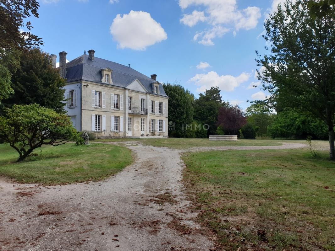 Vente Maison à Matha 9 pièces