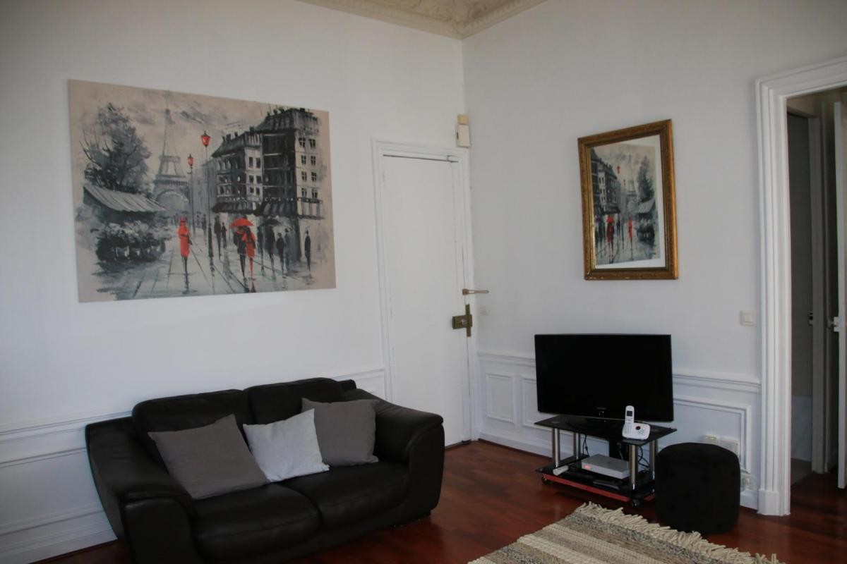 Location Appartement à Paris Élysée  8e arrondissement 1 pièce