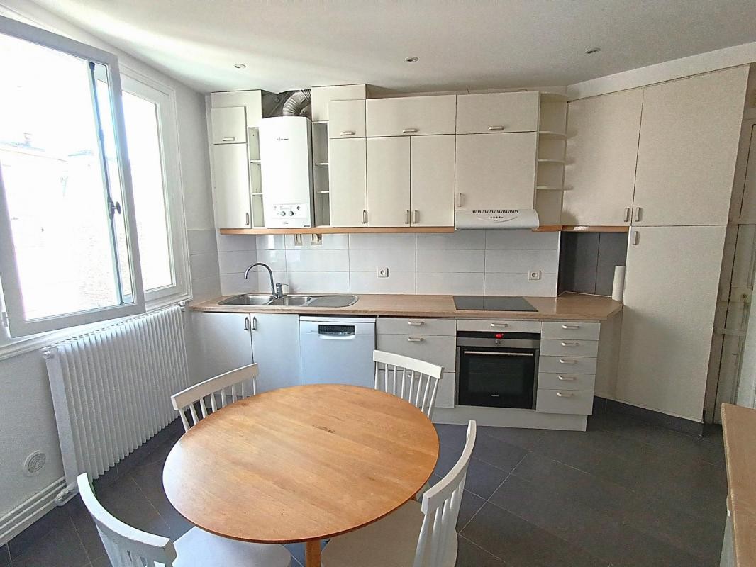 Location Appartement à Paris Passy 16e arrondissement 4 pièces