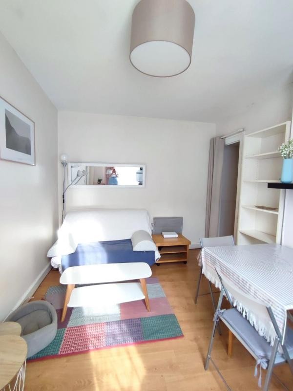 Vente Appartement à Paris Entrepôt 10e arrondissement 2 pièces