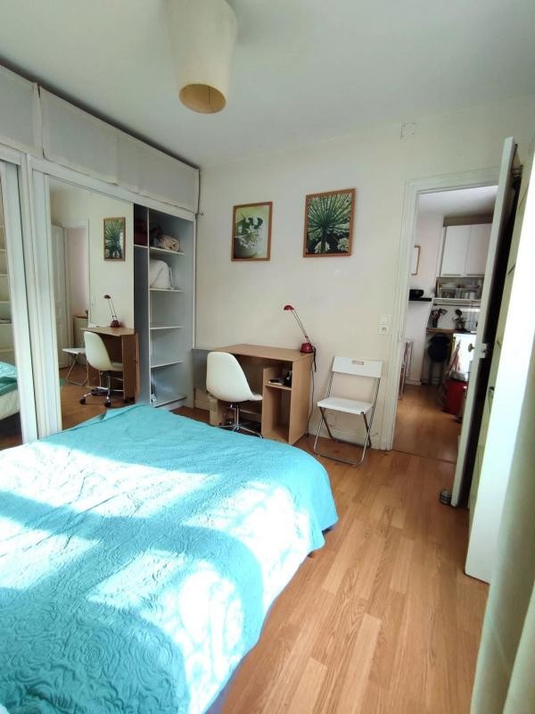 Vente Appartement à Paris Entrepôt 10e arrondissement 2 pièces