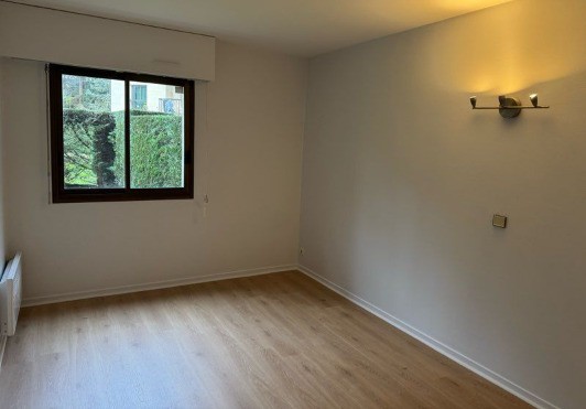 Location Appartement à Bourg-la-Reine 2 pièces