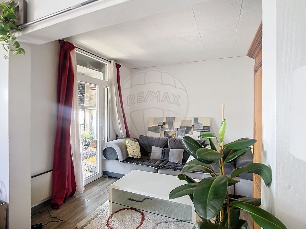 Vente Appartement à Nîmes 5 pièces