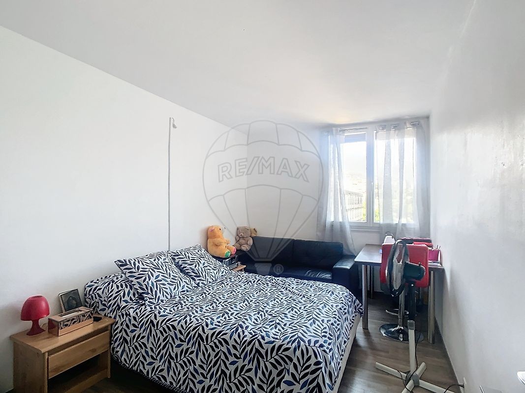 Vente Appartement à Nîmes 5 pièces