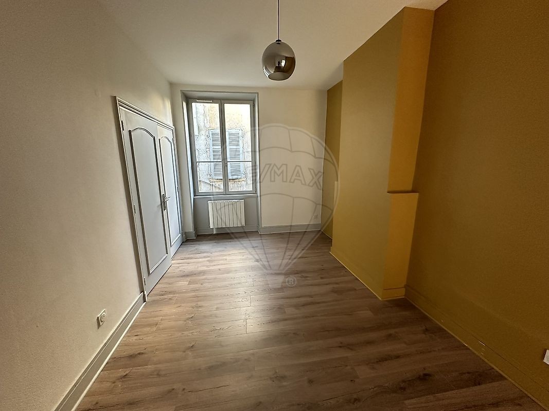 Vente Appartement à Villefranche-sur-Saône 4 pièces