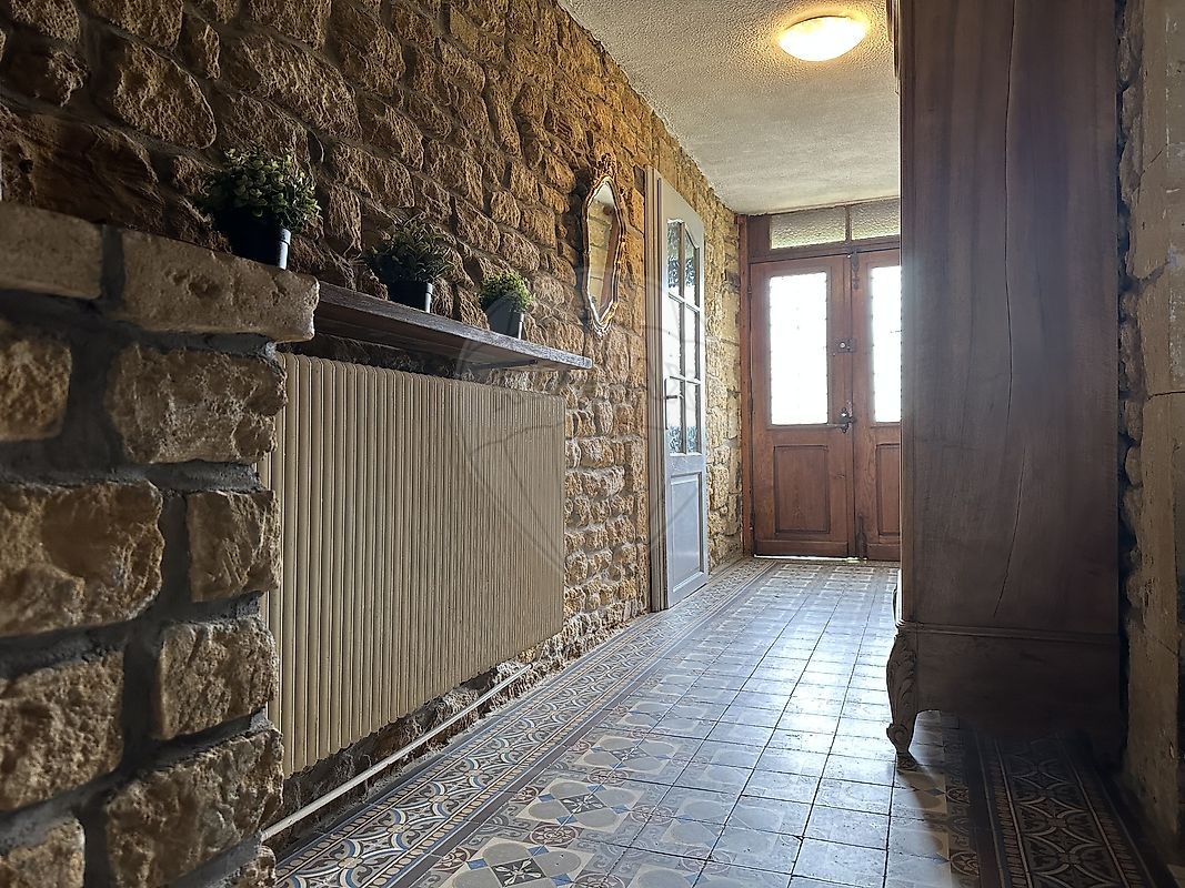 Vente Maison à Cosnes-et-Romain 8 pièces