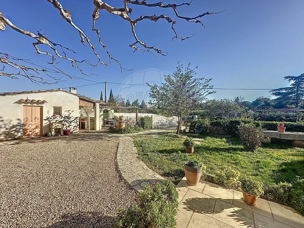 Vente Maison à Beaucaire 12 pièces