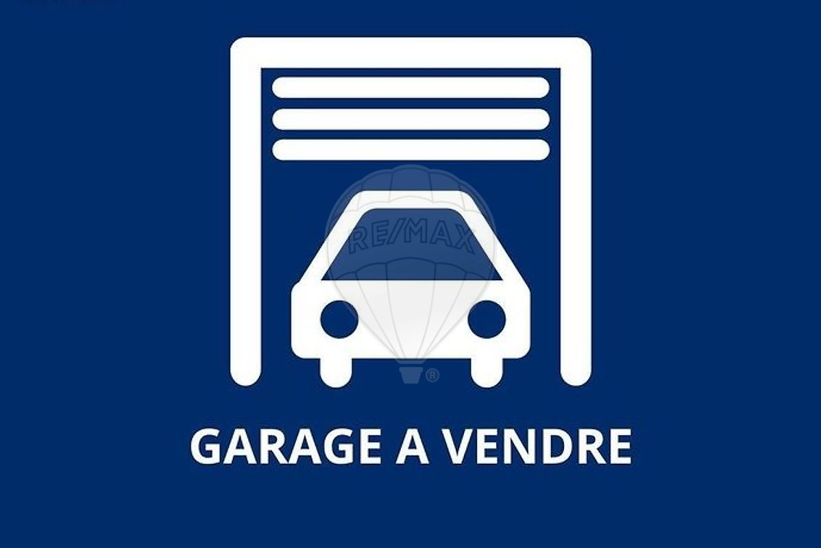 Vente Garage / Parking à Saint-Priest 0 pièce