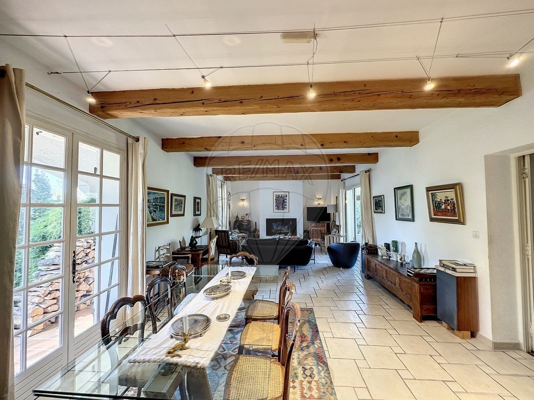 Vente Maison à Nîmes 6 pièces