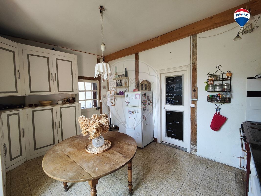 Vente Maison à la Chapelle-d'Angillon 6 pièces