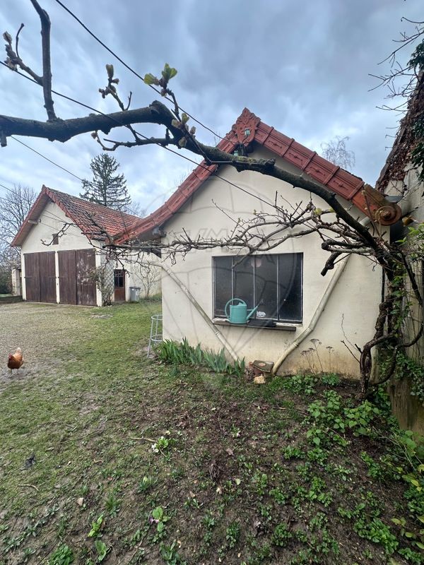 Vente Maison à Saint-Germain-du-Bois 8 pièces