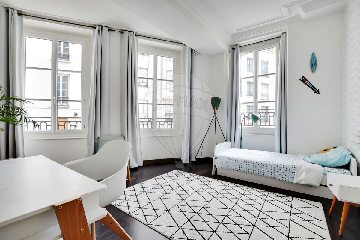 Vente Appartement à Paris Popincourt 11e arrondissement 5 pièces