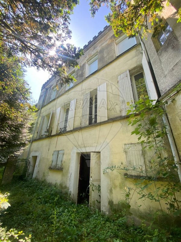 Vente Maison à la Villedieu 10 pièces