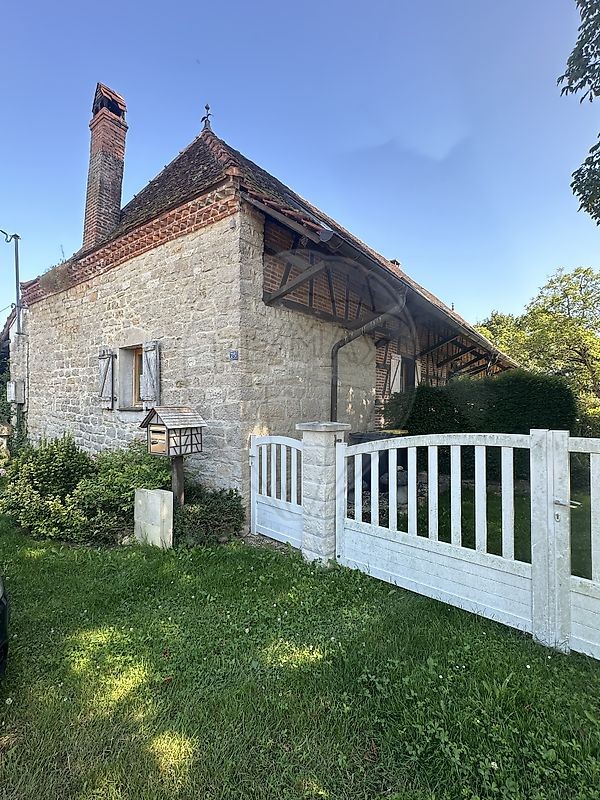 Vente Maison à le Planois 12 pièces