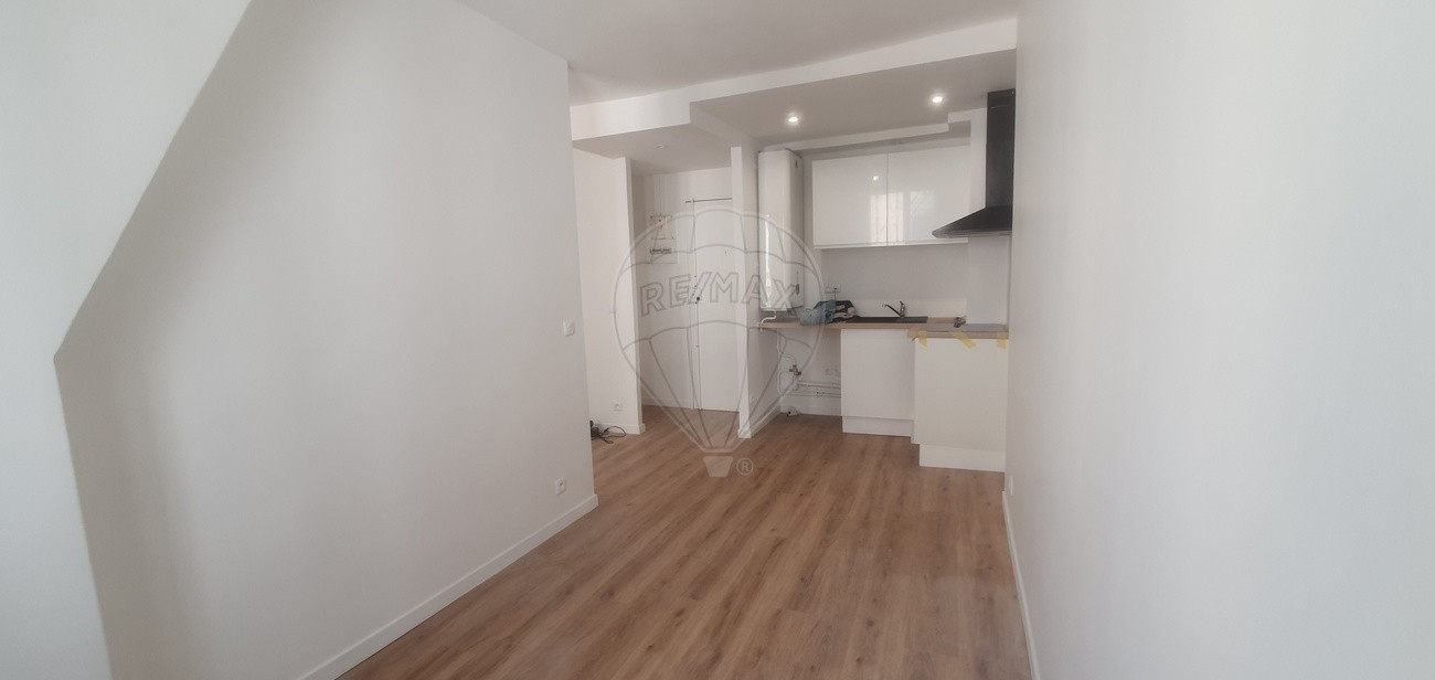 Vente Appartement à Paris Butte-Montmartre 18e arrondissement 2 pièces