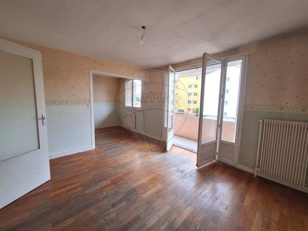 Vente Appartement à Villefranche-sur-Saône 4 pièces