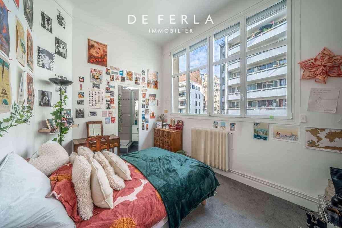 Vente Appartement à Paris Vaugirard 15e arrondissement 4 pièces