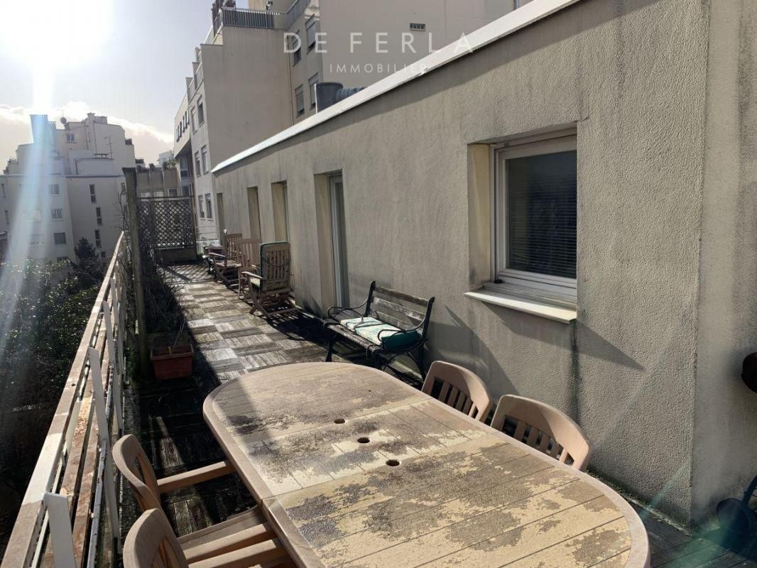 Vente Appartement à Paris Vaugirard 15e arrondissement 5 pièces