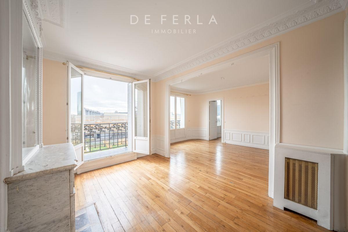 Vente Appartement à Paris Vaugirard 15e arrondissement 4 pièces