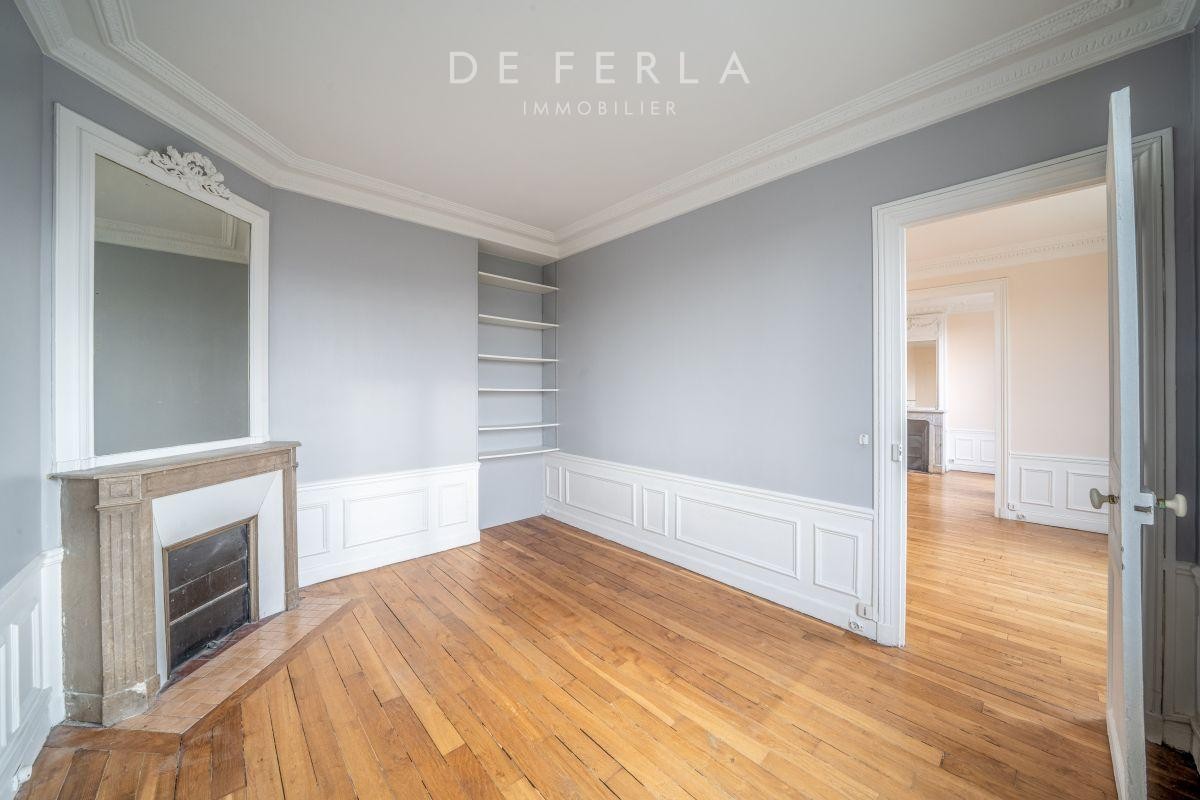 Vente Appartement à Paris Vaugirard 15e arrondissement 4 pièces