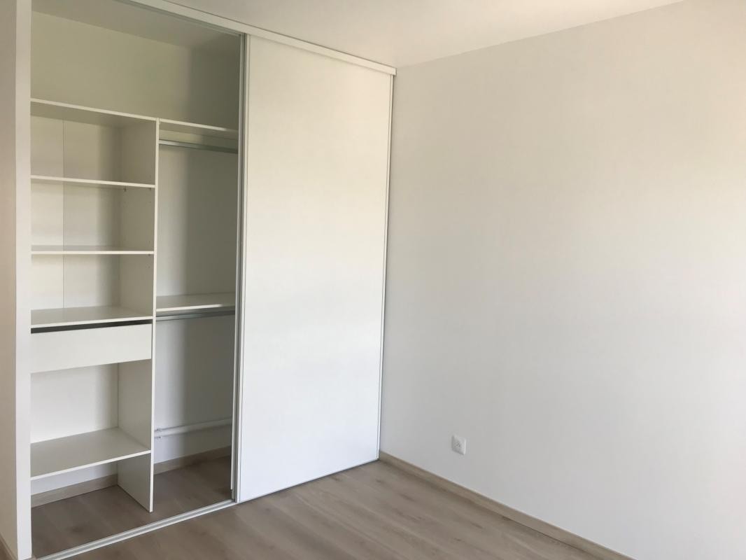 Location Appartement à la Riche 3 pièces