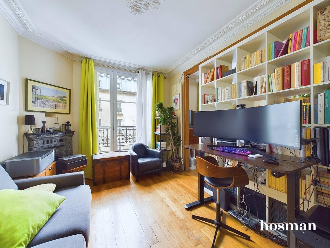 Vente Appartement à Paris Buttes-Chaumont 19e arrondissement 3 pièces