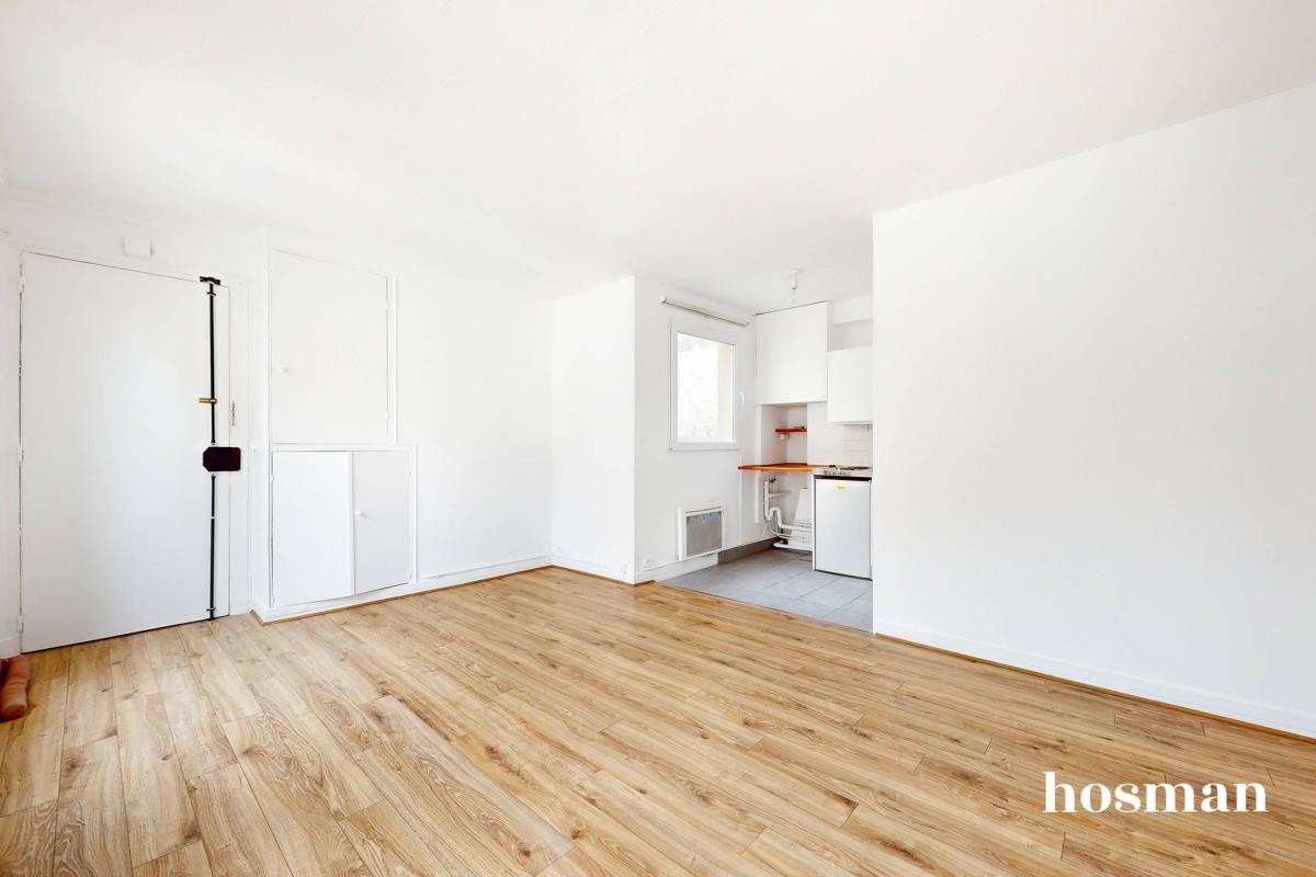 Vente Appartement à Paris Butte-Montmartre 18e arrondissement 1 pièce