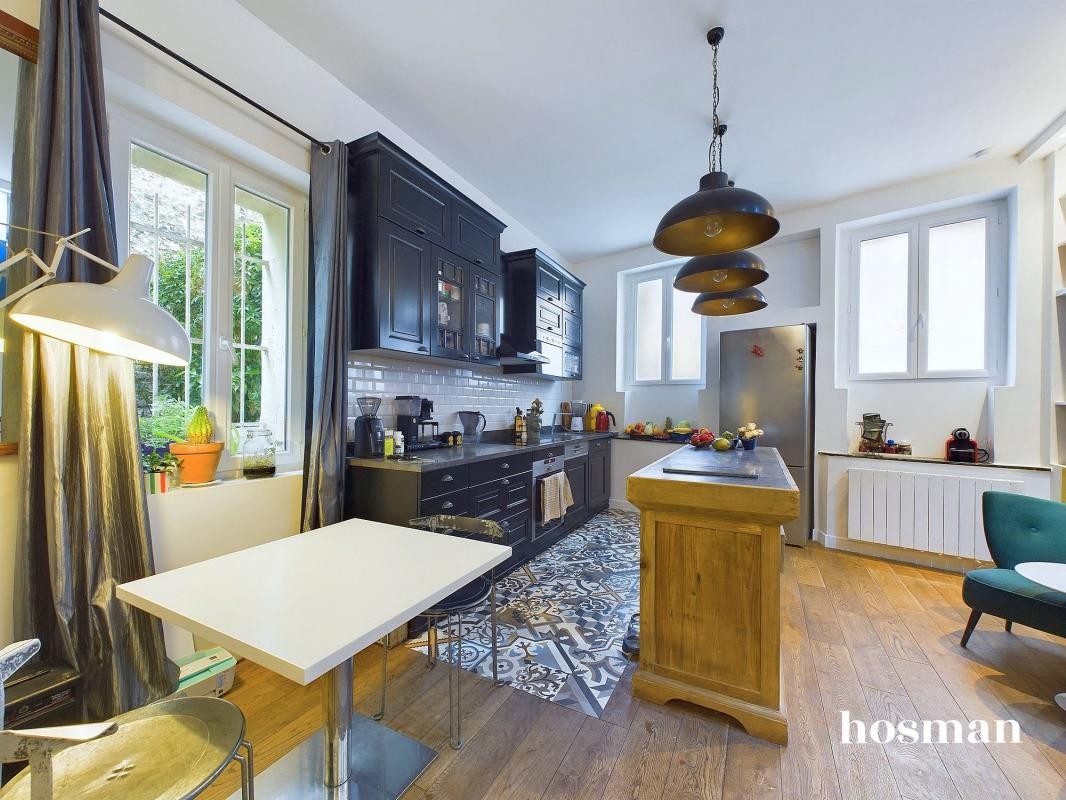 Vente Appartement à Paris Ménilmontant 20e arrondissement 4 pièces