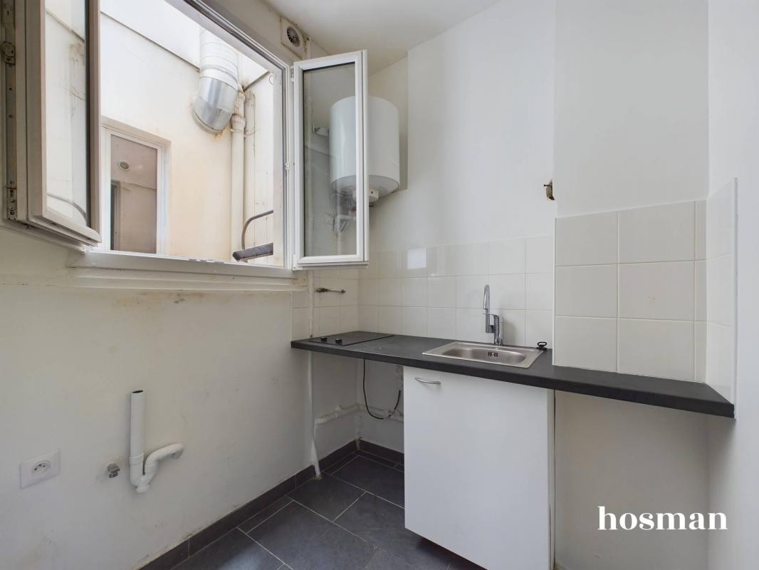 Vente Appartement à Paris Butte-Montmartre 18e arrondissement 2 pièces