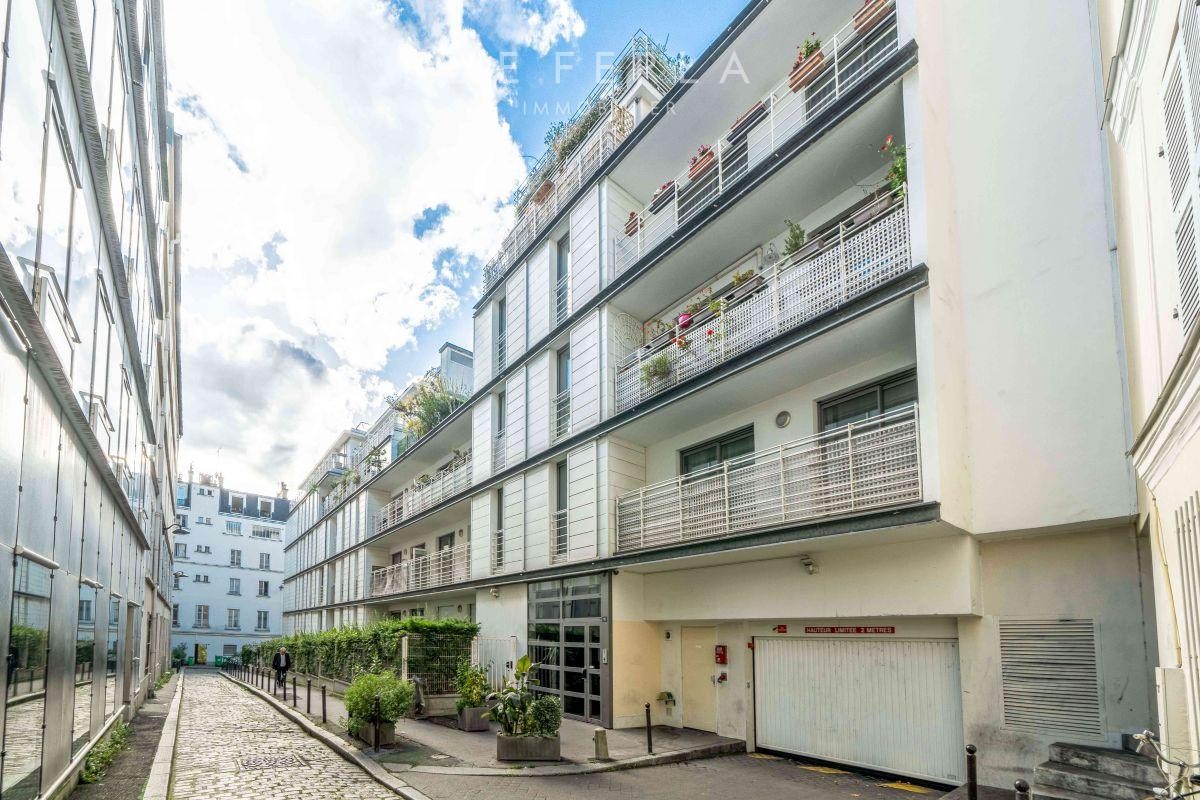 Vente Appartement à Paris Butte-Montmartre 18e arrondissement 6 pièces