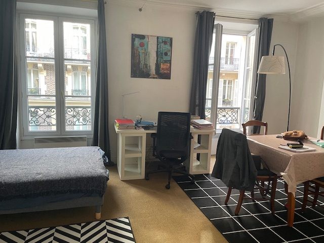 Vente Appartement à Paris Batignolles-Monceaux 17e arrondissement 2 pièces