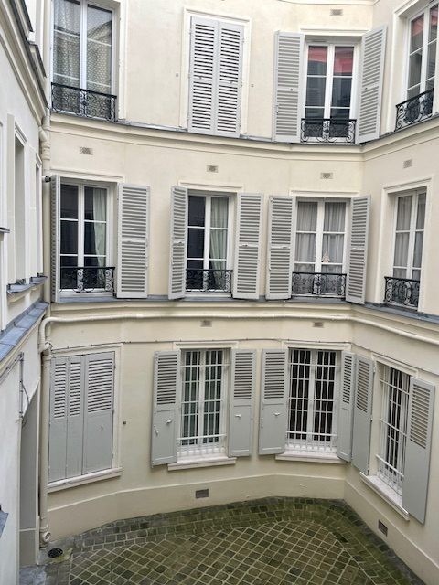 Vente Appartement à Paris Batignolles-Monceaux 17e arrondissement 2 pièces