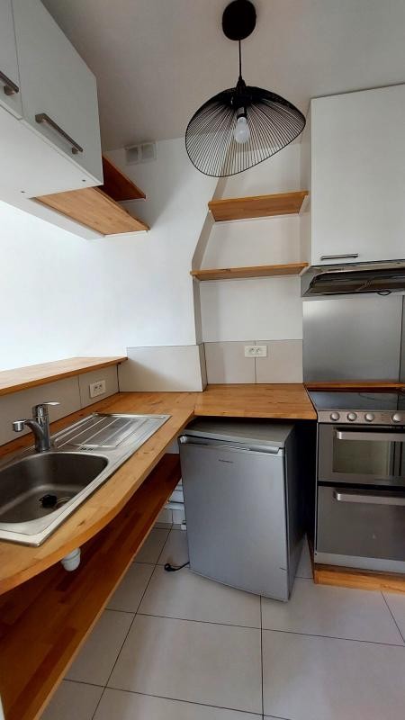 Vente Appartement à Paris Batignolles-Monceaux 17e arrondissement 2 pièces