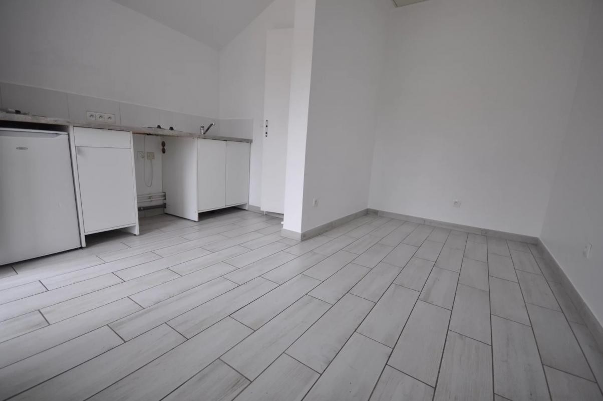 Vente Appartement à les Clayes-sous-Bois 1 pièce